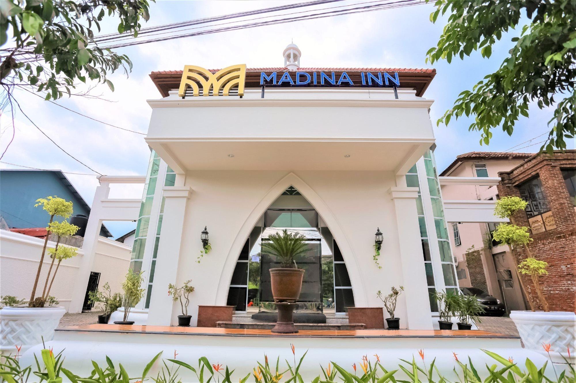 Madina Inn Yogyakarta Exterior photo